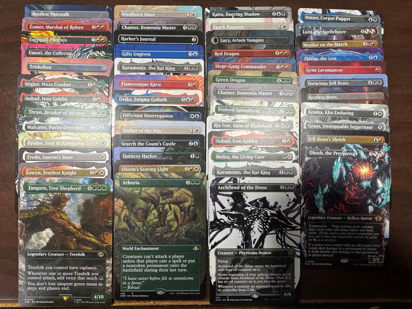 50 Random Borderless Cards - MTG